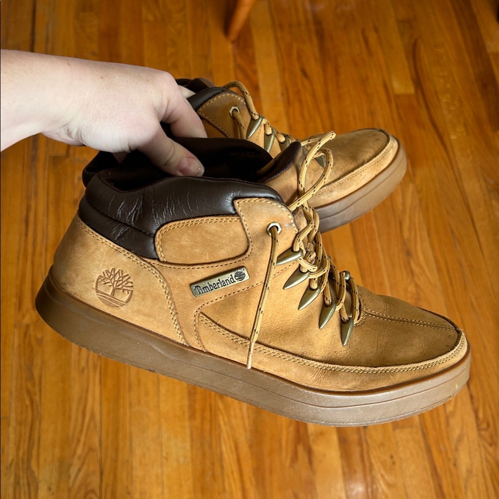 Timberland Men’s Tan Chukka Boot Sneakers